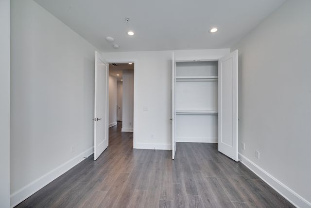 345 Douglas Ave Apt 201, Nashville, TN 37207