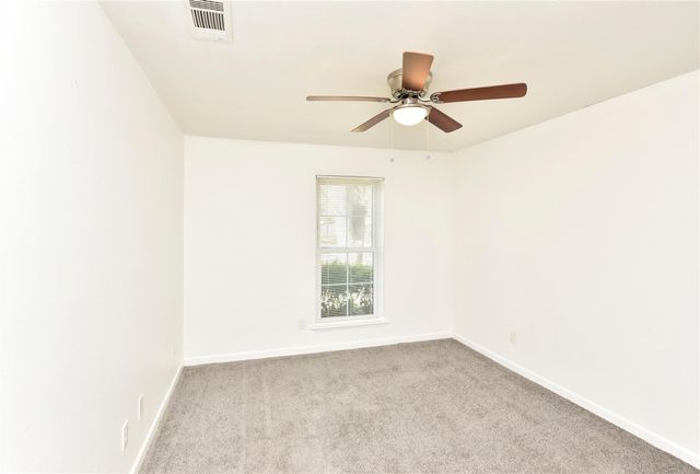 2207 Woodglen Drive, Missouri City, TX 77489