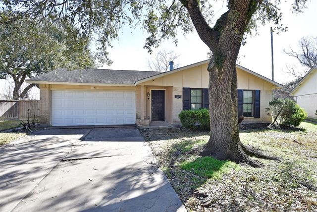 2207 Woodglen Drive, Missouri City, TX 77489