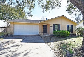 2207 Woodglen Drive, Missouri City, TX 77489