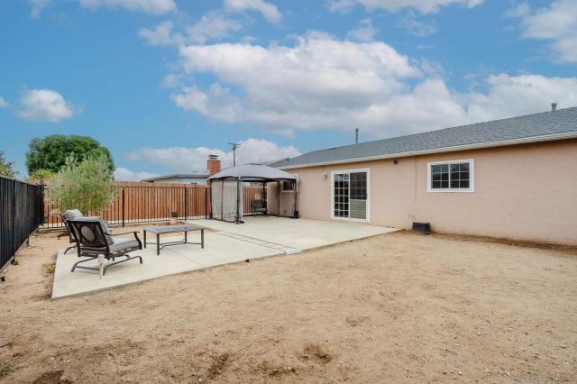 8028 Woodpecker Way, Santee, CA 92071