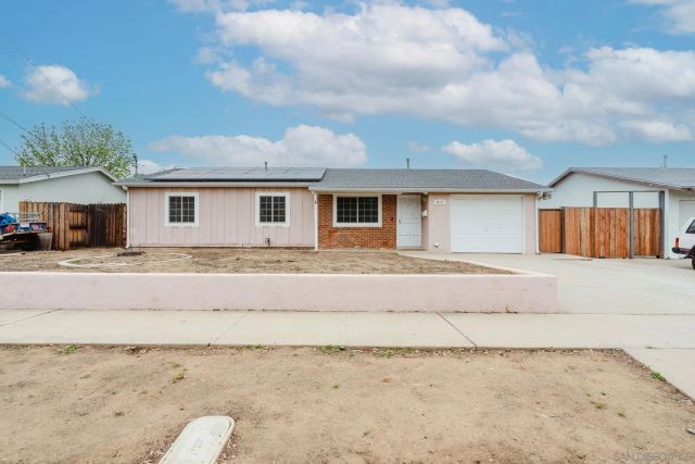 8028 Woodpecker Way, Santee, CA 92071