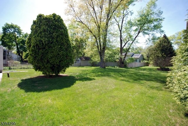 29 Olcott St, Franklin Twp., NJ 08873