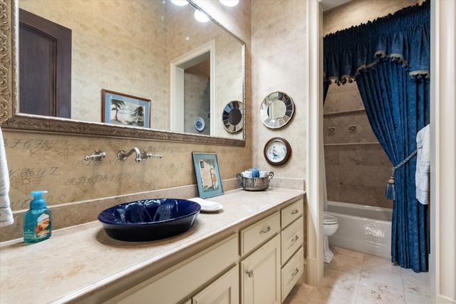 2804 Katherine Court, Dalworthington Gardens, TX 76016