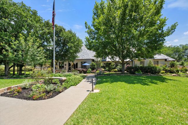 2804 Katherine Court, Dalworthington Gardens, TX 76016