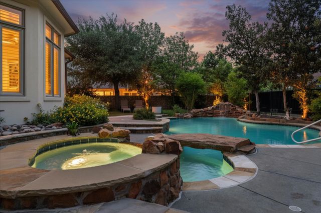 2804 Katherine Court, Dalworthington Gardens, TX 76016