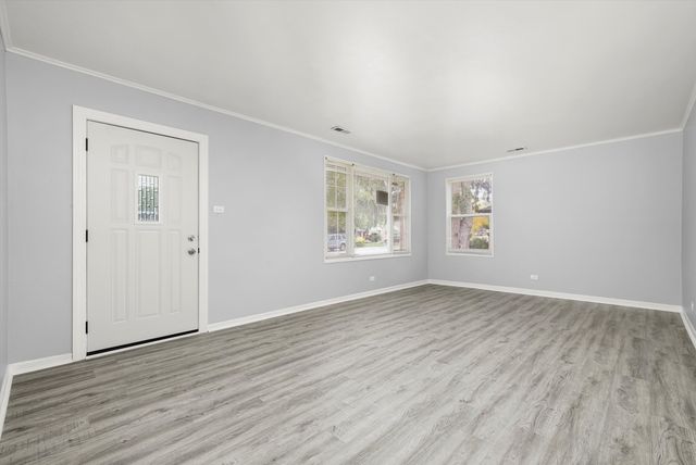 55 Apple Lane, Park Forest, IL 60466