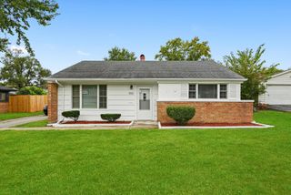 55 Apple Lane, Park Forest, IL 60466