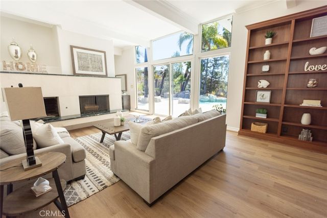 9731 Rangeview, North Tustin, CA 92705