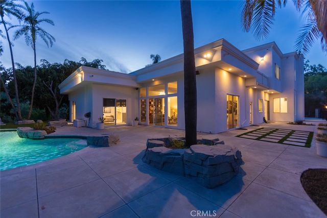 9731 Rangeview, North Tustin, CA 92705