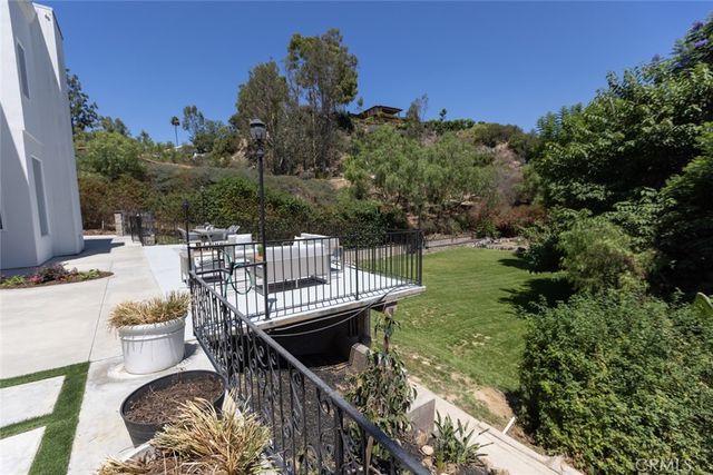 9731 Rangeview, North Tustin, CA 92705