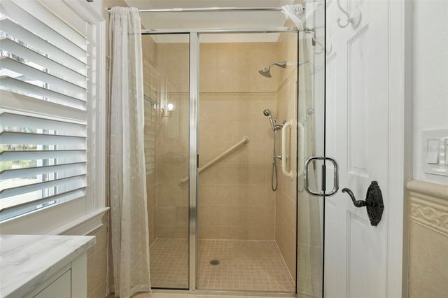 1006 LAKE COOPER DRIVE, Lutz, FL 33548