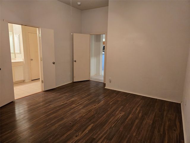 606 Zollman Court, Lancaster, TX 75146