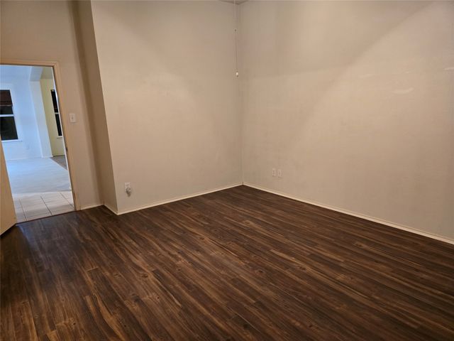 606 Zollman Court, Lancaster, TX 75146