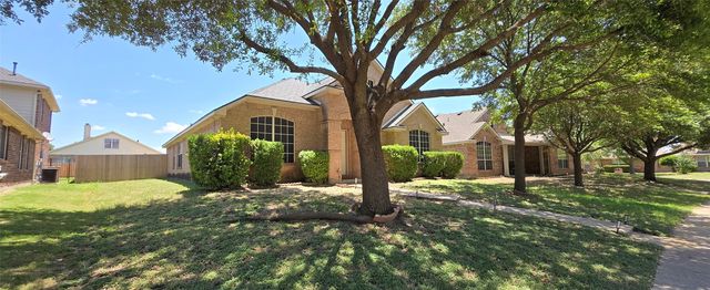 606 Zollman Court, Lancaster, TX 75146