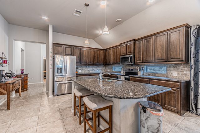 2517 Doe Run, Weatherford, TX 76087