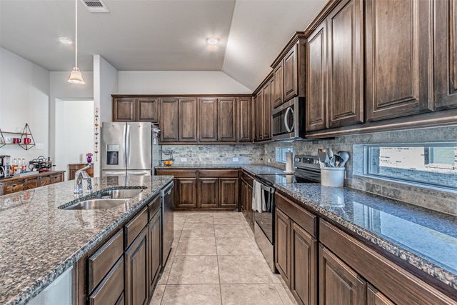 2517 Doe Run, Weatherford, TX 76087