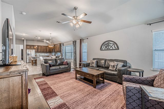 2517 Doe Run, Weatherford, TX 76087