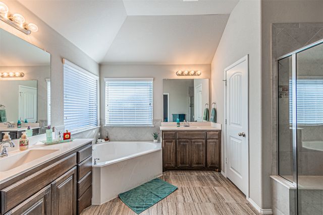 2517 Doe Run, Weatherford, TX 76087