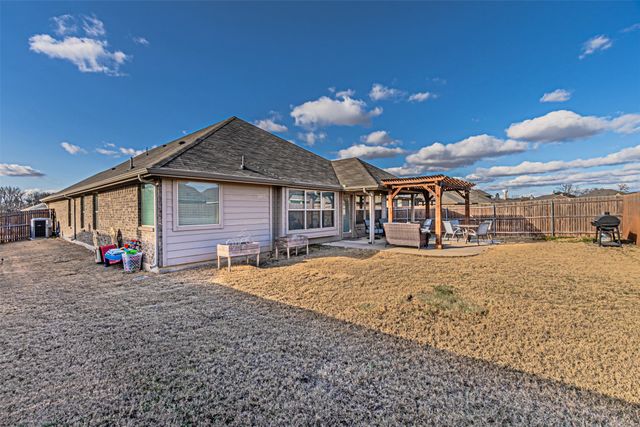 2517 Doe Run, Weatherford, TX 76087