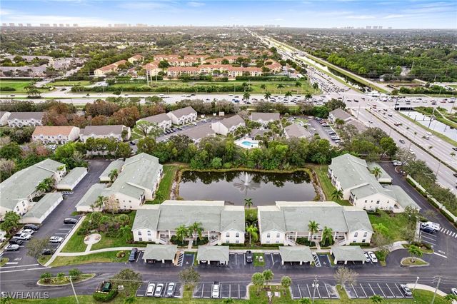 4945 Cougar CT S 4-202, Naples, FL 34109