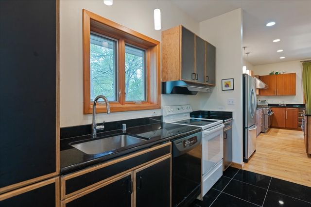 3464 Old Mill Road, Highland Park, IL 60035