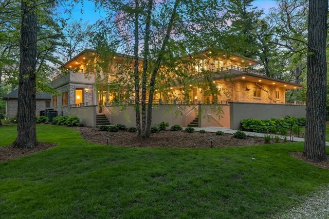 3464 Old Mill Road, Highland Park, IL 60035