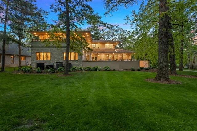 3464 Old Mill Road, Highland Park, IL 60035