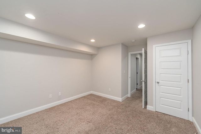 3033 E BALTIMORE ST, Baltimore, MD 21224