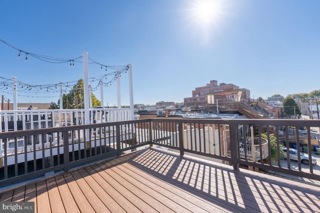 3033 E BALTIMORE ST, Baltimore, MD 21224