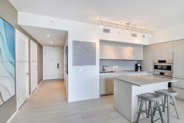 4010 S Ocean Dr R1406, Hollywood, FL 33019