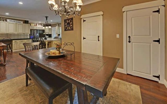 1330 Mccannon Morris Road, Hull, GA 30646