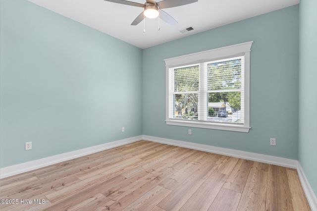 204 NE 33rd Street, Oak Island, NC 28465