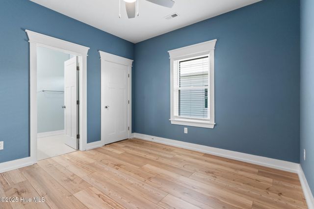 204 NE 33rd Street, Oak Island, NC 28465