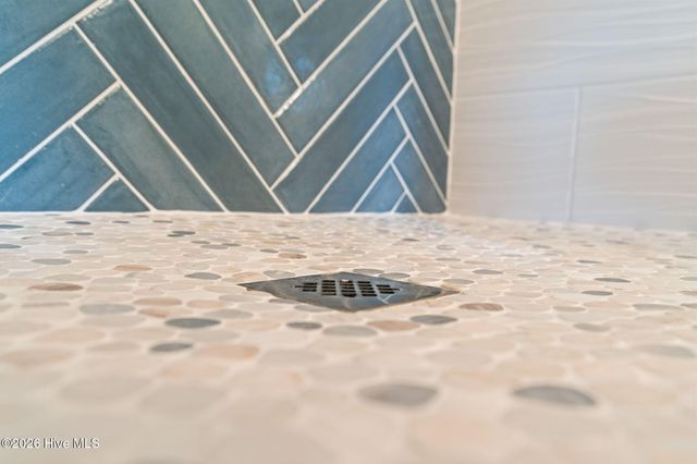 204 NE 33rd Street, Oak Island, NC 28465