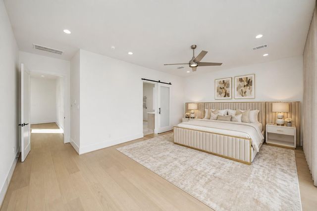 2232 Swift Boulevard, Houston, TX 77030