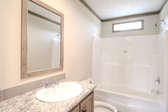 1143 Nimm Rd, Red Boiling Springs, TN 37150