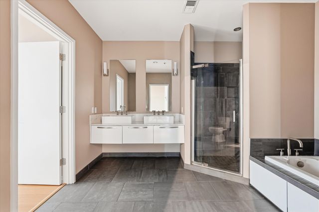 700 12th Ave S Unit 1509, Nashville, TN 37203