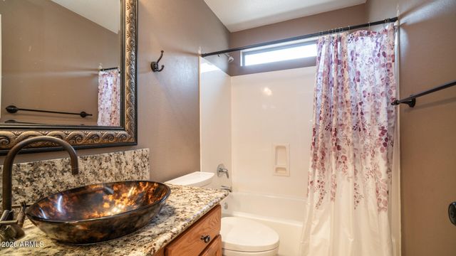 9138 W CLARA Lane, Peoria, AZ 85382