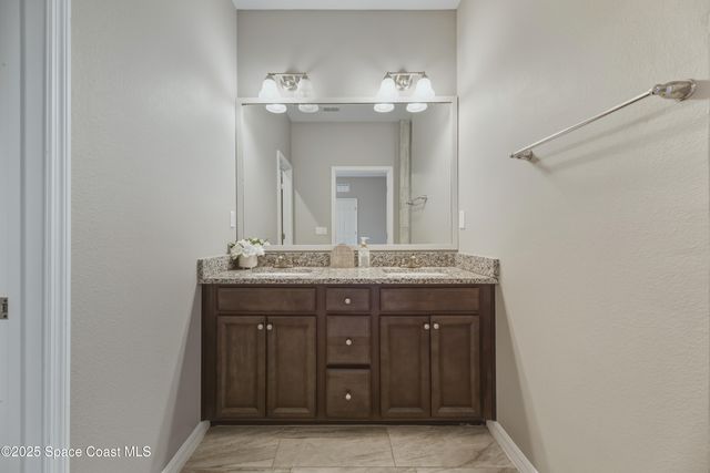 561 Windswept Avenue SW, Palm Bay, FL 32908