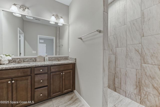 561 Windswept Avenue SW, Palm Bay, FL 32908