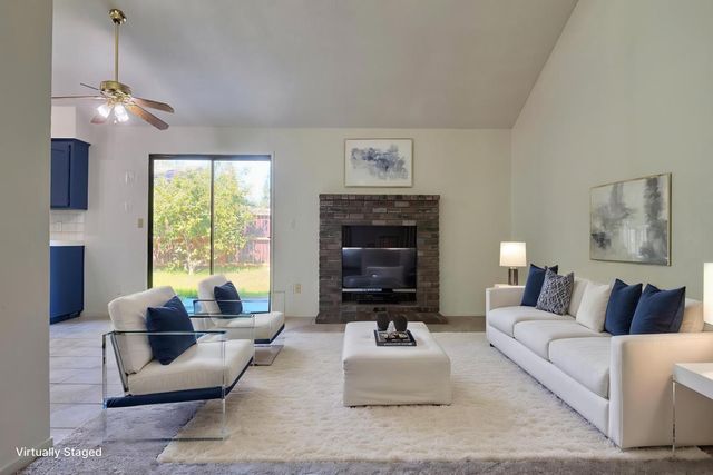 1910 E Eclipse Avenue, Fresno, CA 93720