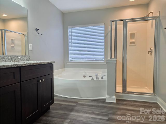 9525 Durness Drive, Charlotte, NC 28278