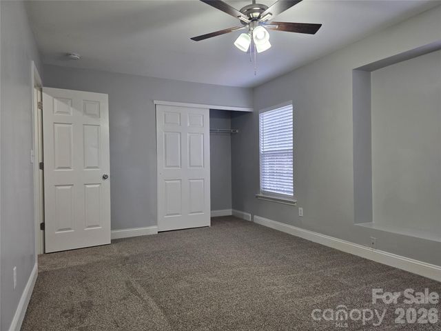 9525 Durness Drive, Charlotte, NC 28278