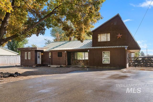 143 S East Blvd, New Plymouth, ID 83655 property photo