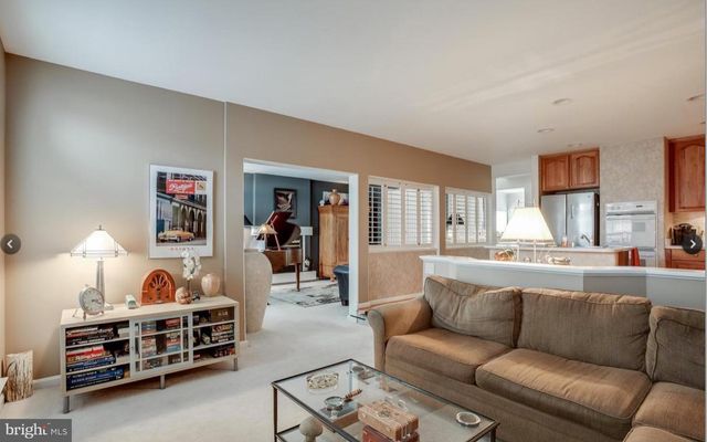 9810 BOLTON VILLAGE CT, Fairfax, VA 22032