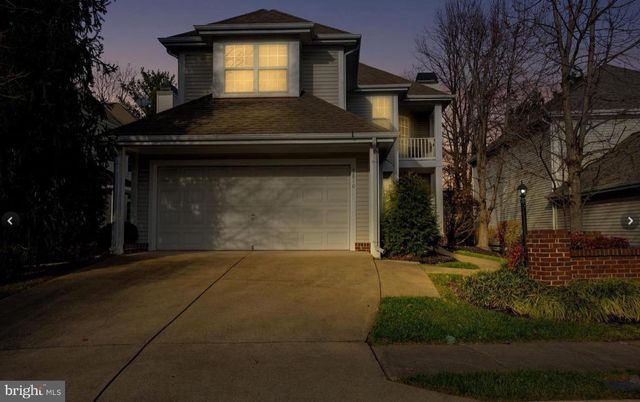 9810 BOLTON VILLAGE CT, Fairfax, VA 22032