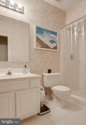9810 BOLTON VILLAGE CT, Fairfax, VA 22032