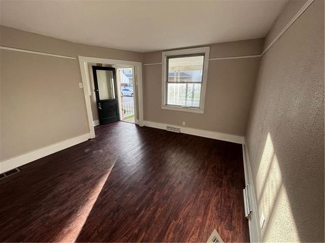 1532 4th Ave, Arnold, PA 15068