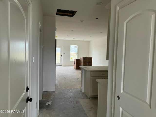 109 Maplebrook Way, Youngsville, LA 70592